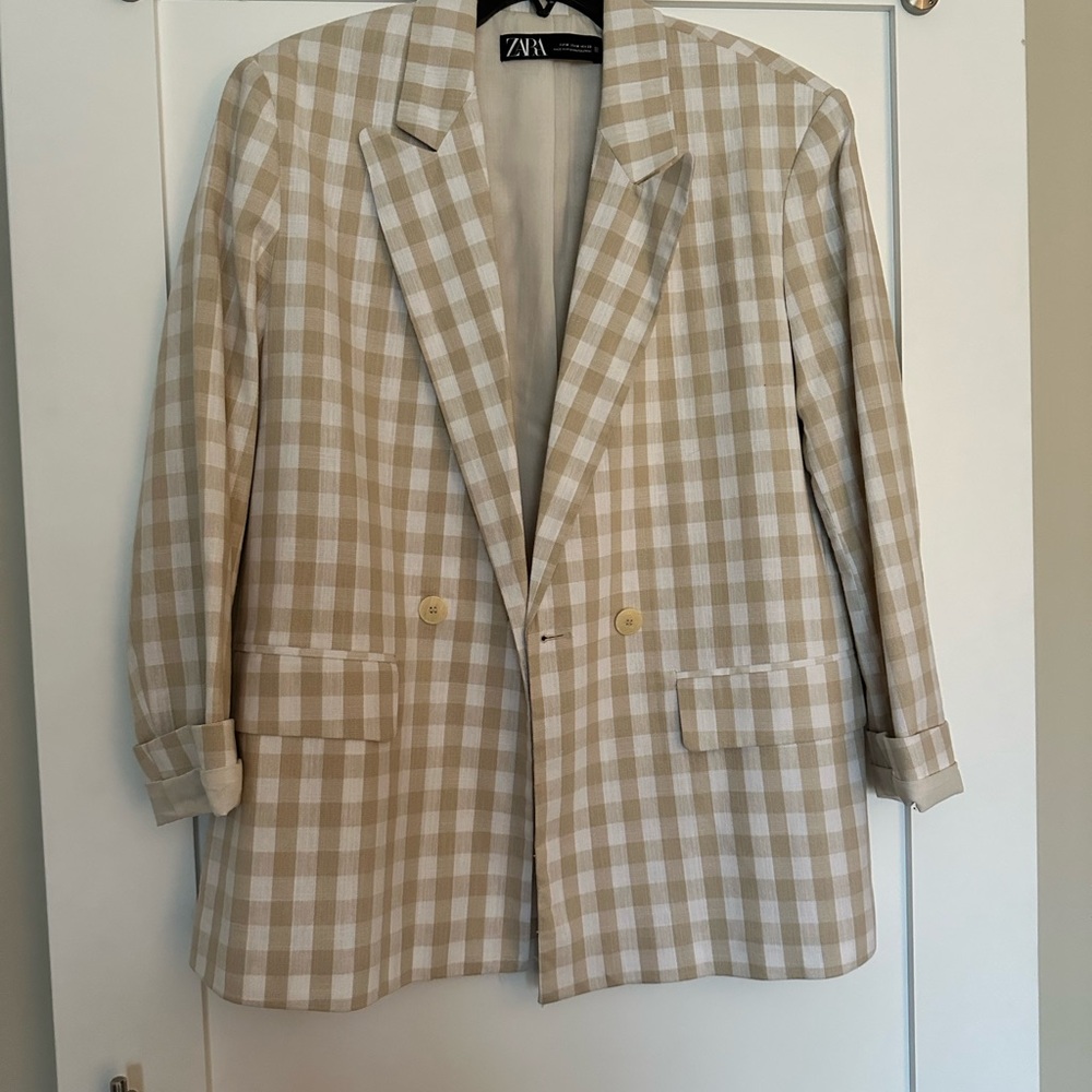 Zara Beige Checkered Blazer